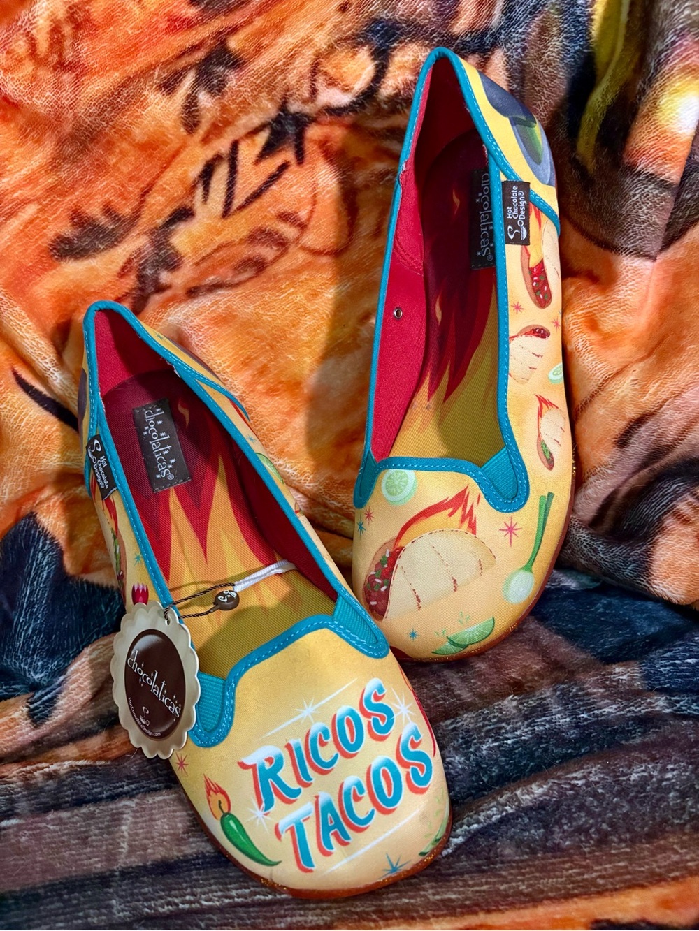 NWT Hot Chocolate Design Ricos Tacos Size 9